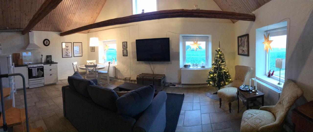 Appartamento Glamping Och Gardslagenhet Mellan Himmel Och Hav Skivarp Esterno foto