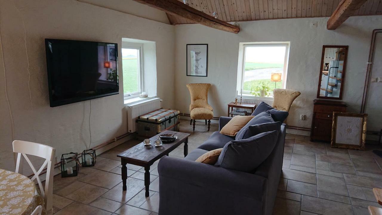 Appartamento Glamping Och Gardslagenhet Mellan Himmel Och Hav Skivarp Esterno foto